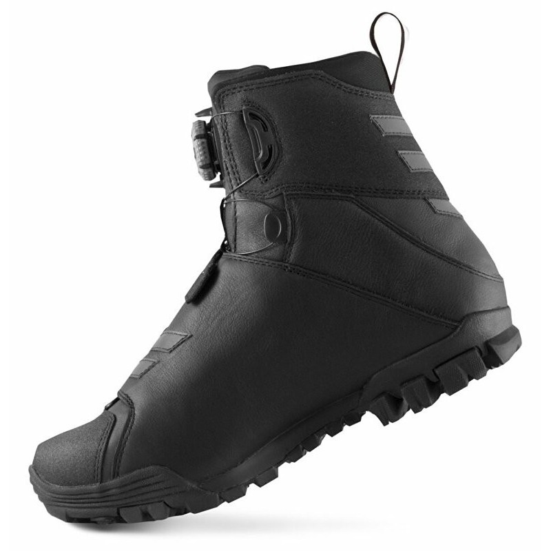 Zimní tretry LAKE MXZ304